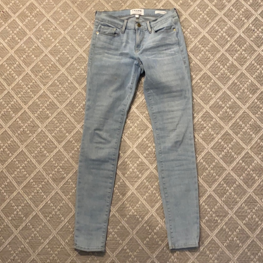 Lightwash frame jeans